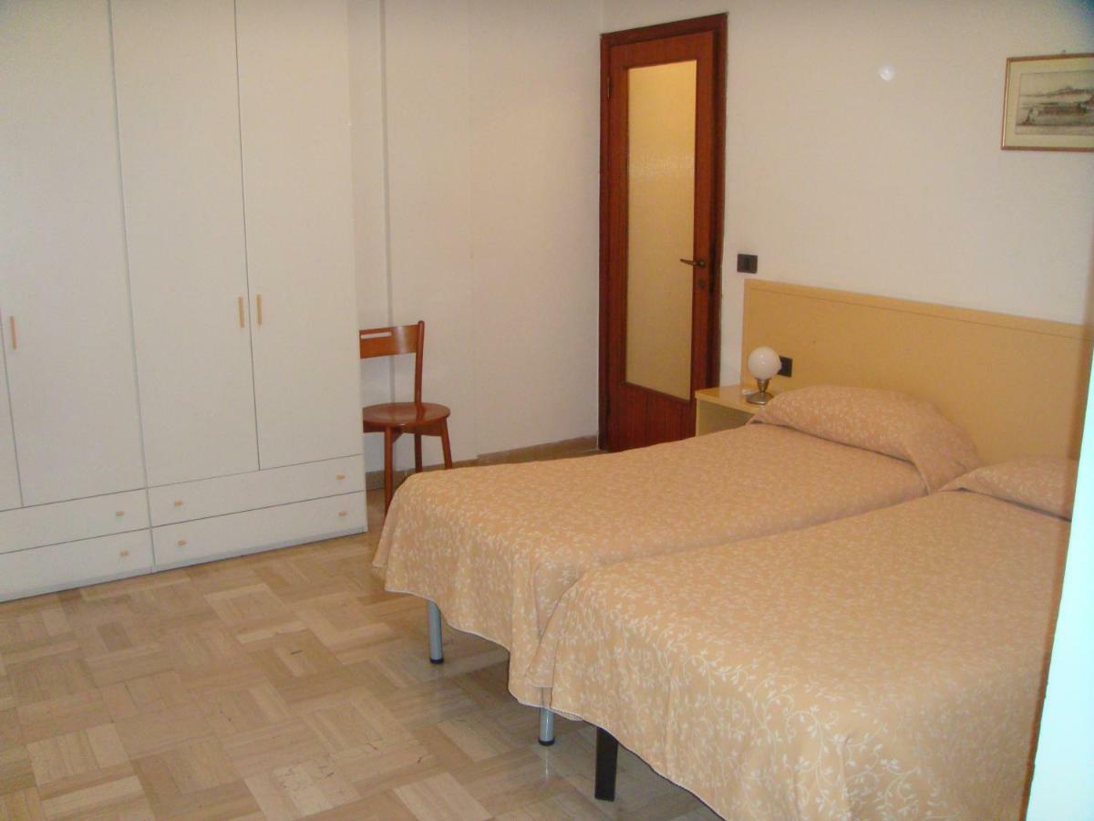 Residence Executive Ancona Room photo